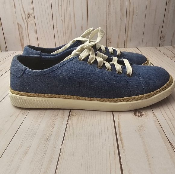 Vionic Womens Hattie Lace Up Sneakers - Picture 3 of 9